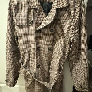 Chic Checkered Double-Breasted Coat